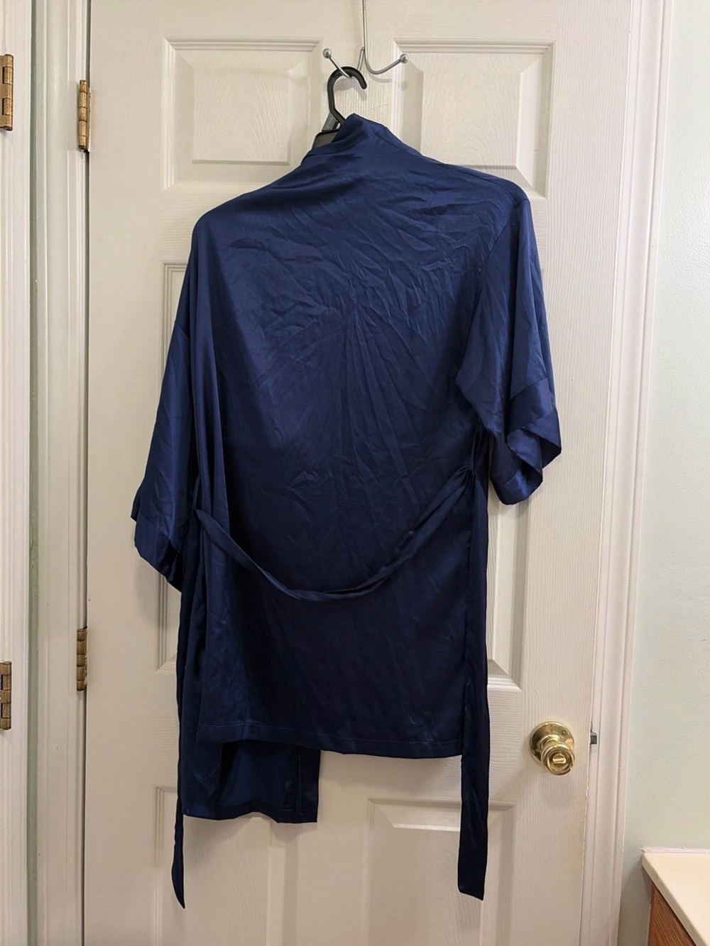 2 robes - Picture 7 of 7